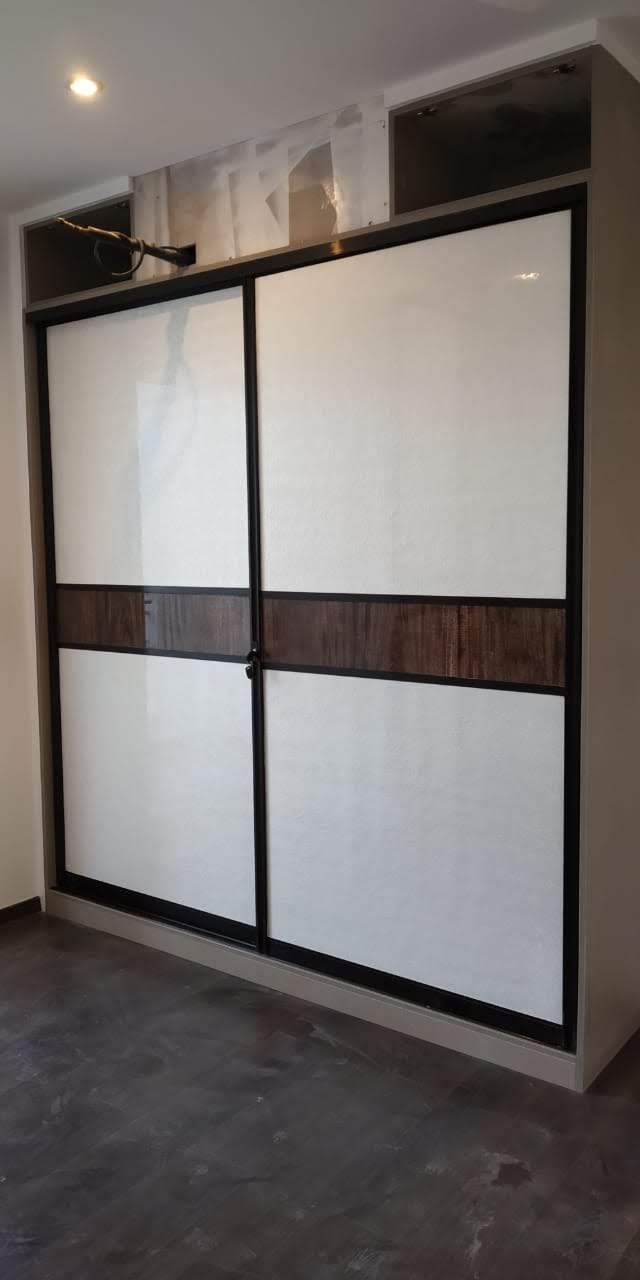 choose-your-lacquer-glass-wardrobe-design-in-gurgaon-gurugram-lowest-price-lacquer-glass-designs-gurgaon-india